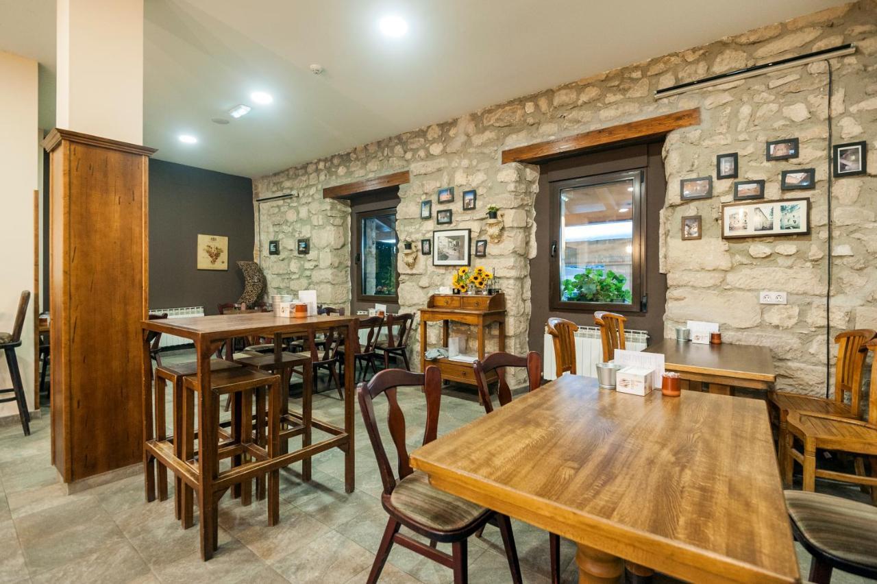 Albergue Turistico "La Fabrica" Tardajos المظهر الخارجي الصورة